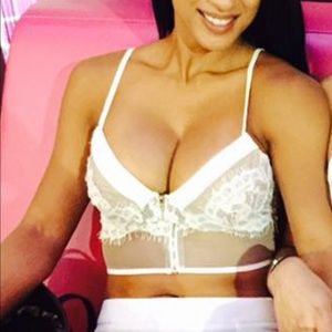 Cute tan and cream top